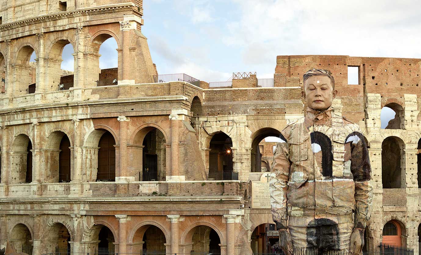 Liu Bolin. The Invisible Man